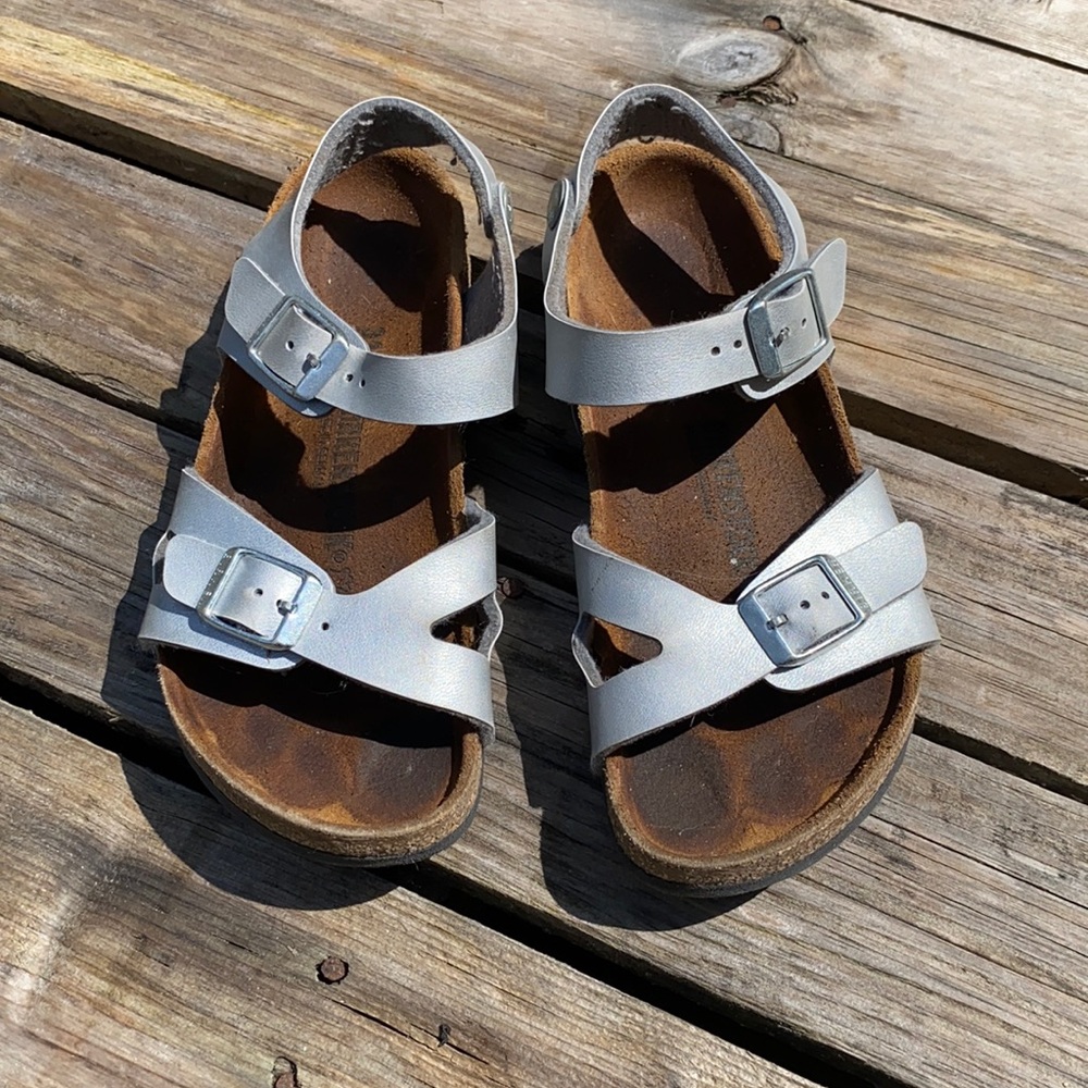 Birkenstock | Girls Silver Buckle Sandal size 31